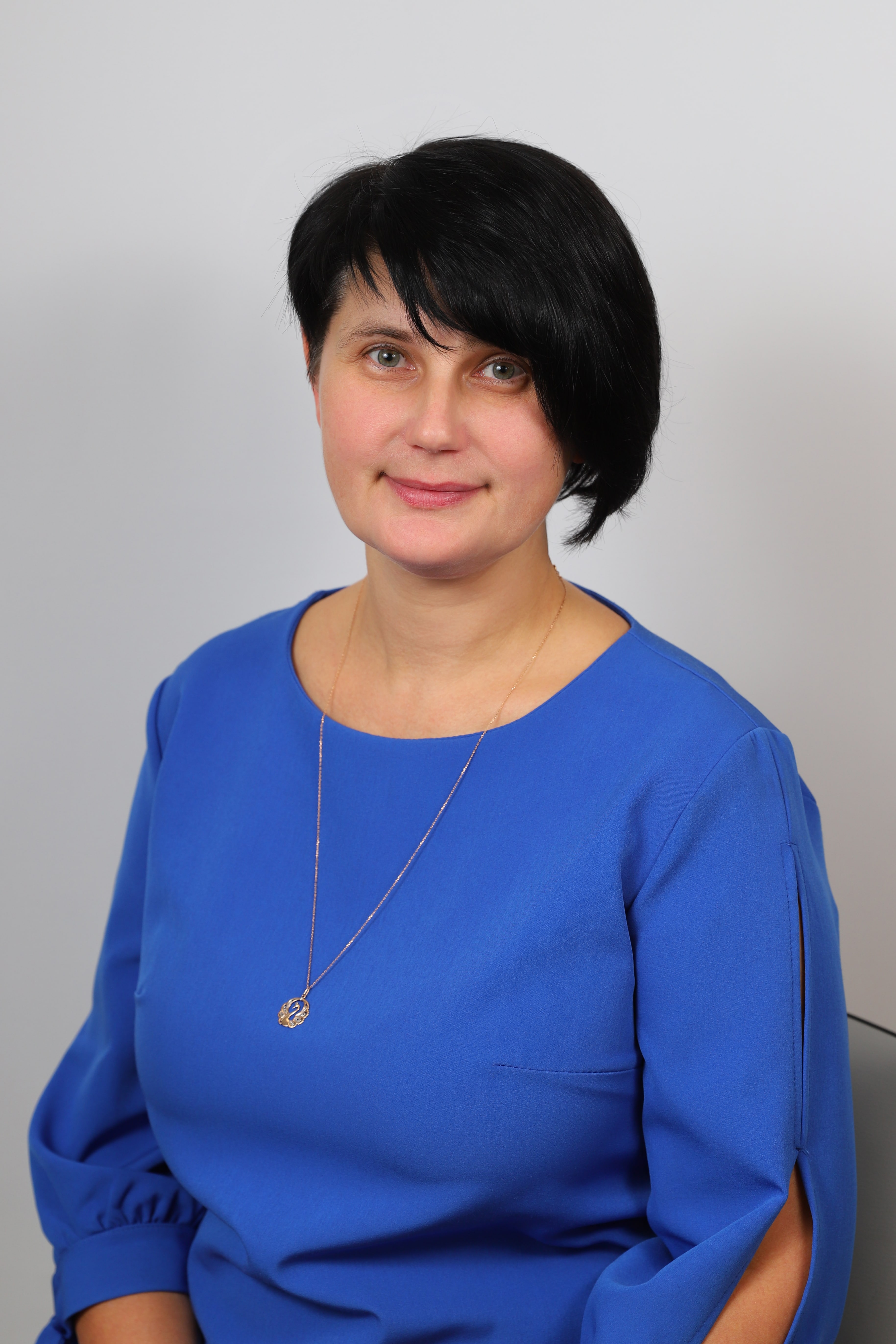 Тихонова Елена Владимировна.